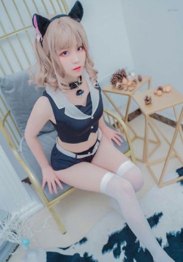 大胸女大学生在线_完整视频大全