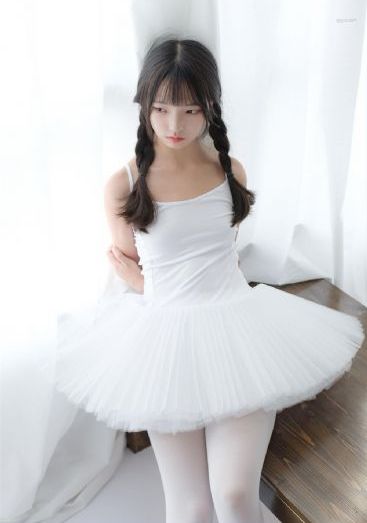 笕桥英烈传_十万网红美女美酱