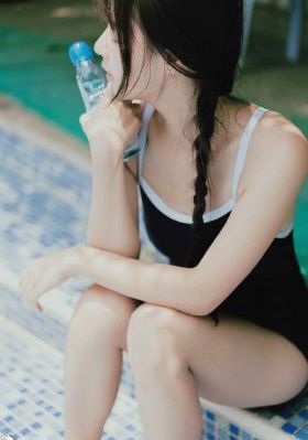久久精品免费在线观看_720高清在线观看