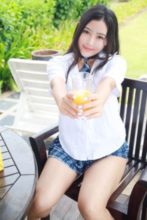 与表姐同居的日子_高清超清在线观看