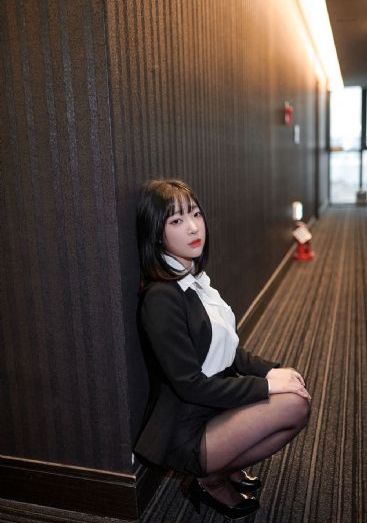 豪乳老师刘艳_免费国语
