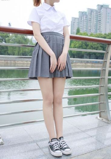裤袜视界_720日韩免费观看