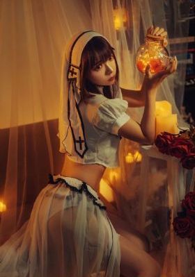 裸体约会第一季_4K在线观看视频